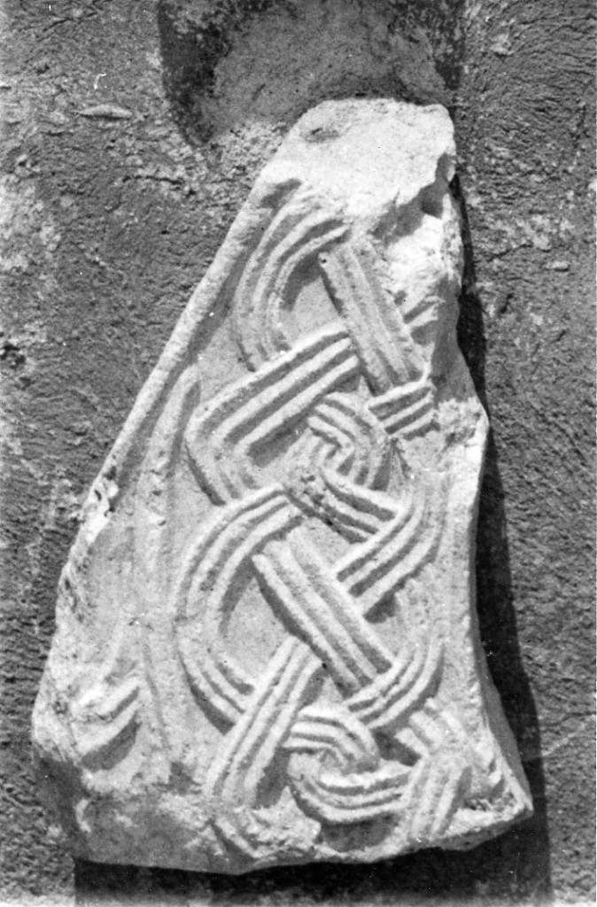 archivolto, frammento - ambito abruzzese (sec. IX)