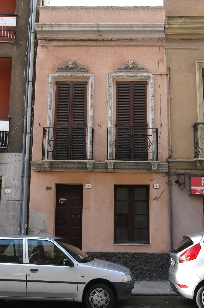 Casa corso vittorio emanuele ii 386 - 388 (casa)