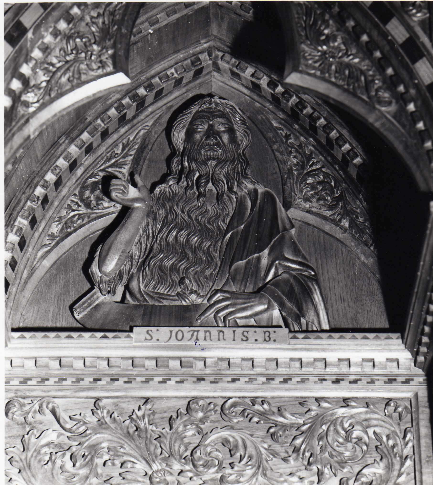 Santo Giovanni Battista (scultura - altorilievo, complesso decorativo) - ambito dell'Italia centrale (metà XVI)