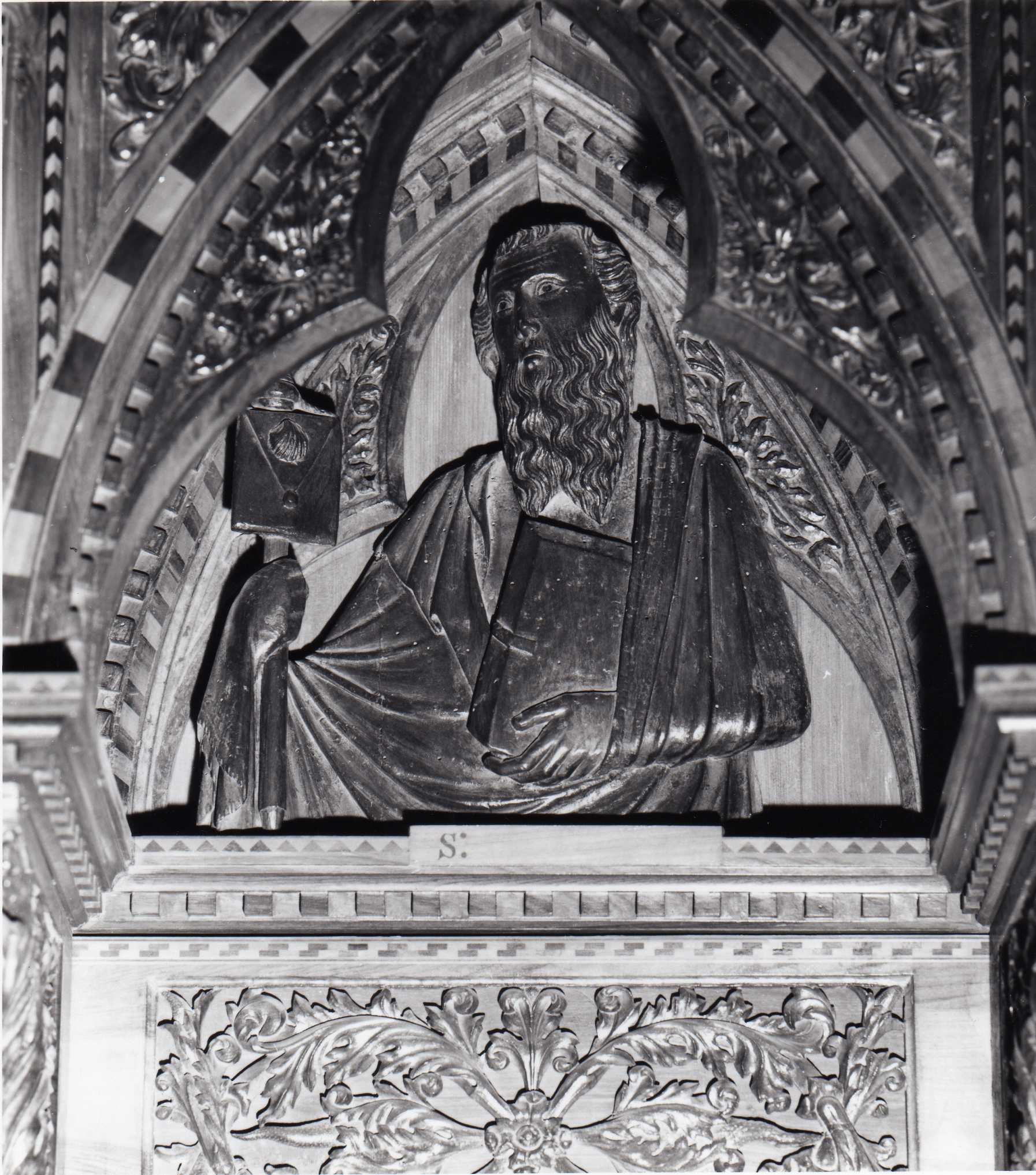 San Giacomo Maggiore Apostolo (scultura - altorilievo, complesso decorativo) - ambito dell'Italia centrale (metà XIV)