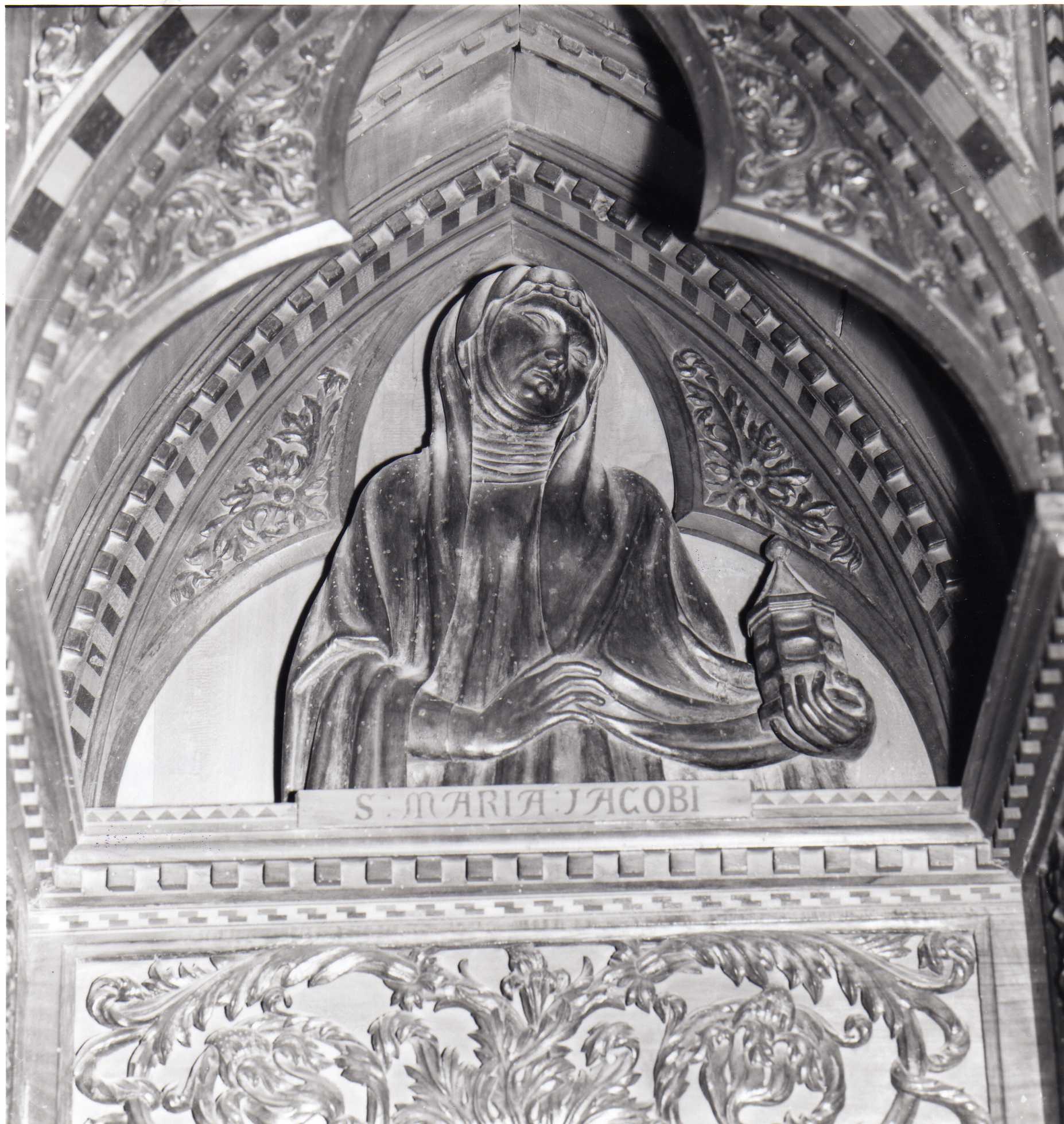 Santa Maria di Giacobbe (scultura - altorilievo, complesso decorativo) - ambito dell'Italia centrale (metà XIV)