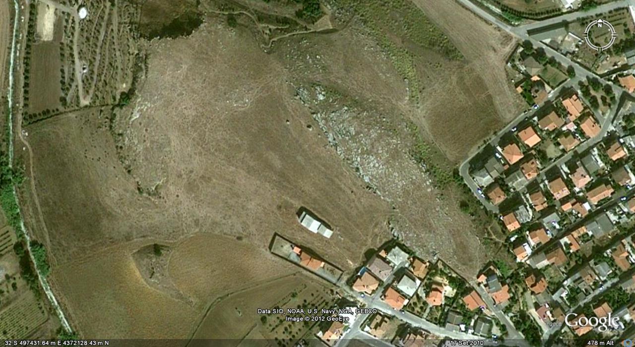 Monte crastu (area ad uso funerario, sepolcreto rupestre)