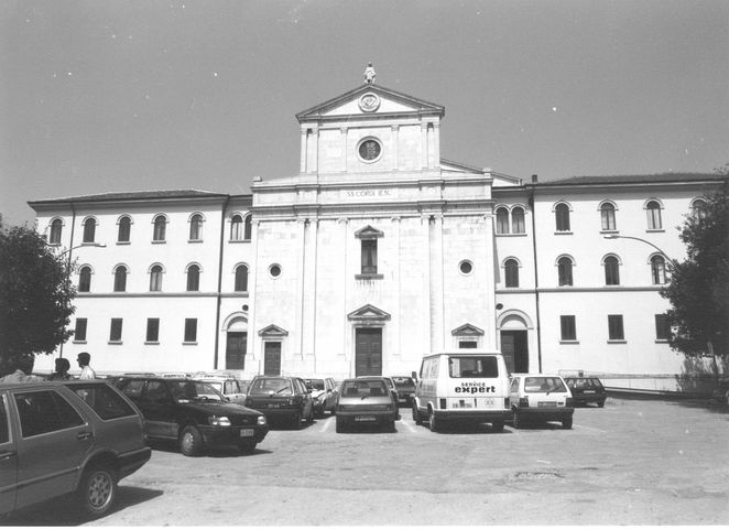 Chiesa del Sacro Cuore di Gesu (chiesa, parrocchiale) - Campobasso (CB) 