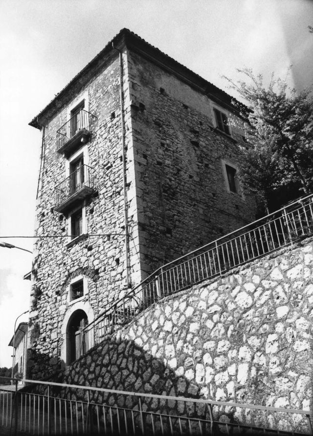 Palazzo Orlando (palazzo, gentilizio) - Montenero Val Cocchiara (IS) 