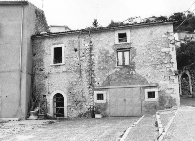 Casa Di Marco-Milo (casa, bifamiliare) - Montenero Val Cocchiara (IS) 