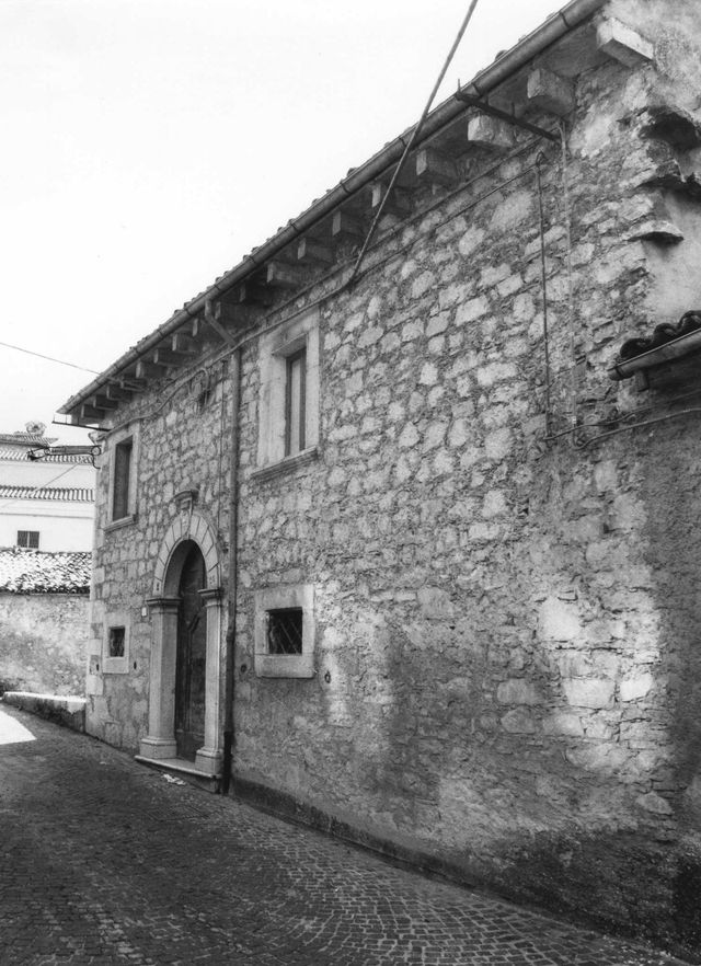 Palazzo Mannarelli (palazzo, gentilizio) - Montenero Val Cocchiara (IS) 