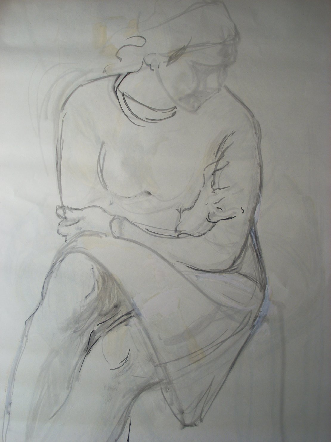 Schizzo in grigio 1, figura femminile seduta (disegno) di Ciamarra Elena (sec. XX)