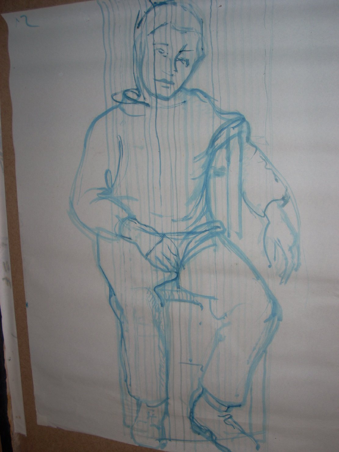 Schizzo di ragazzo con scarponi in blu, figura maschile seduta (disegno) di Ciamarra Elena (sec. XX)