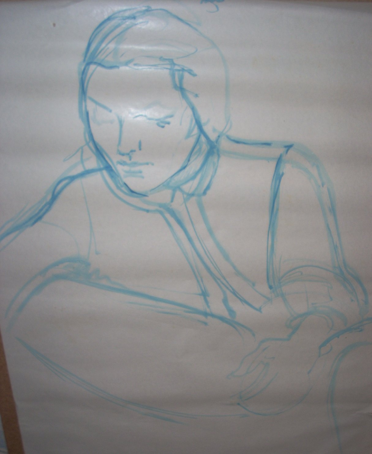 Grande schizzo di ragazza su poltrona in blu, figura femminile seduta (disegno) di Ciamarra Elena (sec. XX)
