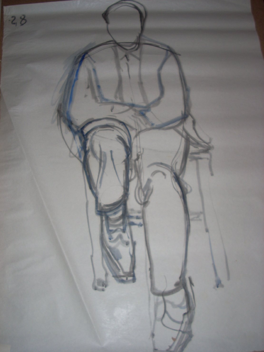 Schizzo di uomo acefalo in blu d'oltremare, figura maschile seduta (disegno) di Ciamarra Elena (sec. XX)