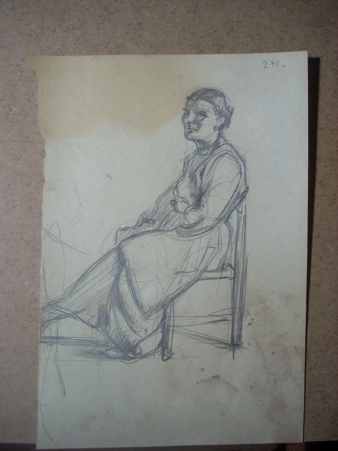 Schizzi vari di Assunta 187, figura femminile (disegno) di Ciamarra Elena (sec. XX)