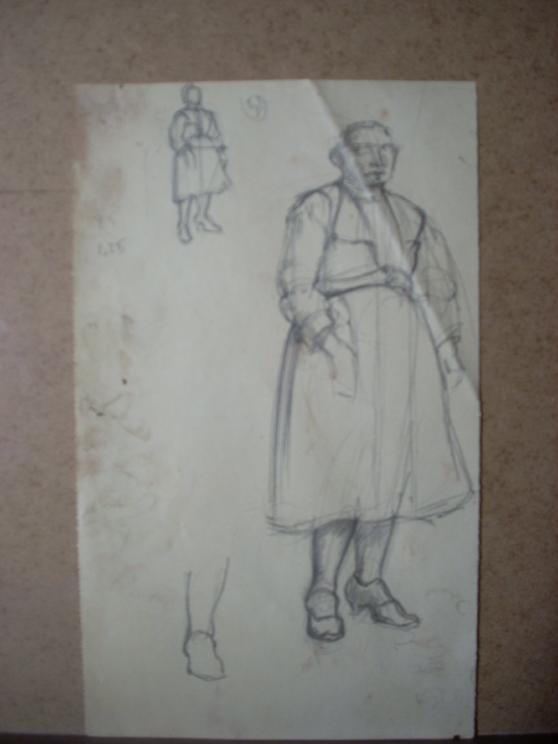 Schizzi vari di Assunta 193, figura femminile (disegno) di Ciamarra Elena (sec. XX)