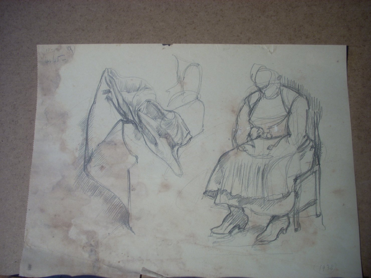 Schizzi vari di Assunta con piega, figura femminile (disegno) di Ciamarra Elena (sec. XX)