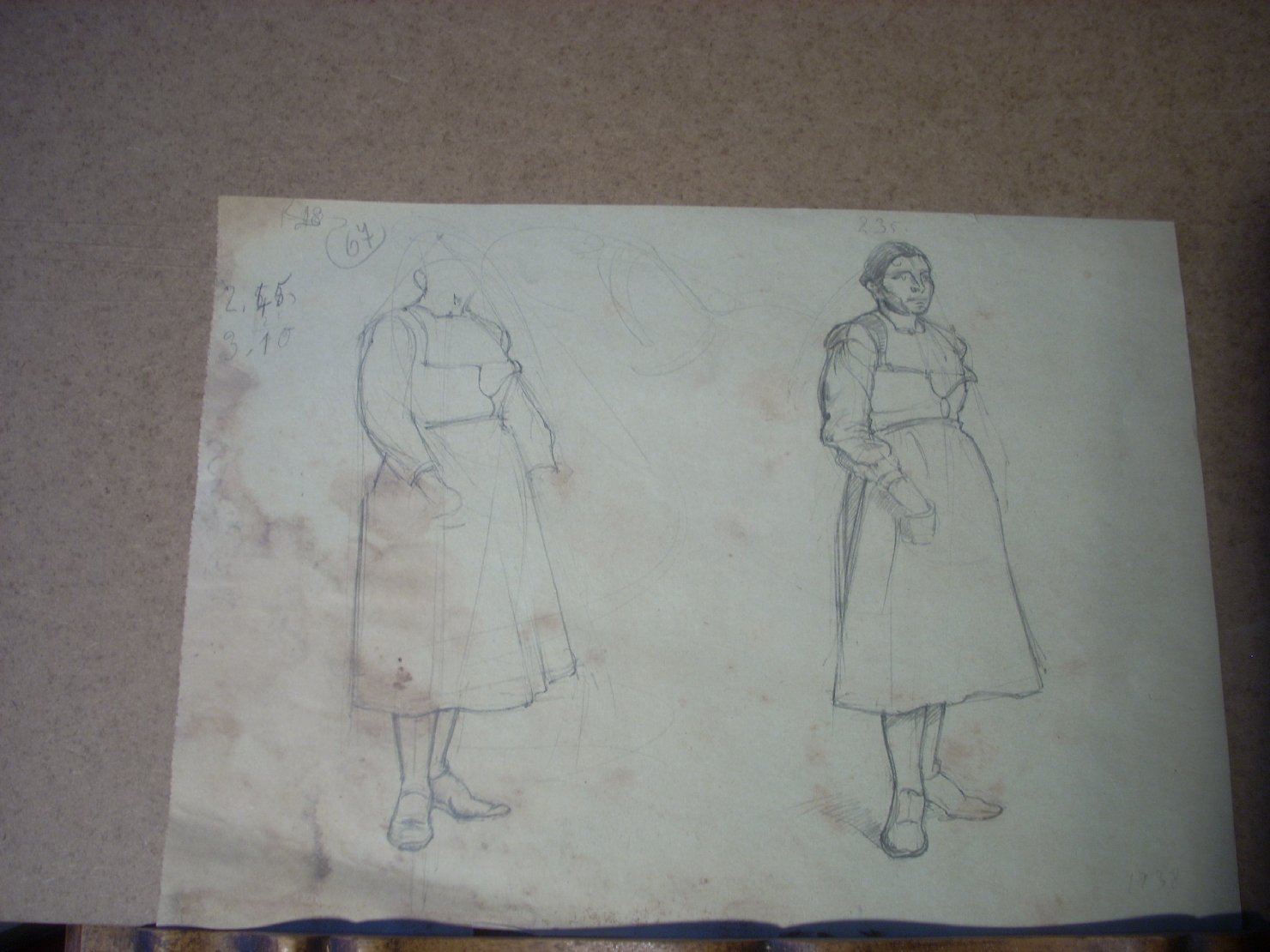Schizzi vari di Assunta 92, figura femminile (disegno) di Ciamarra Elena (sec. XX)