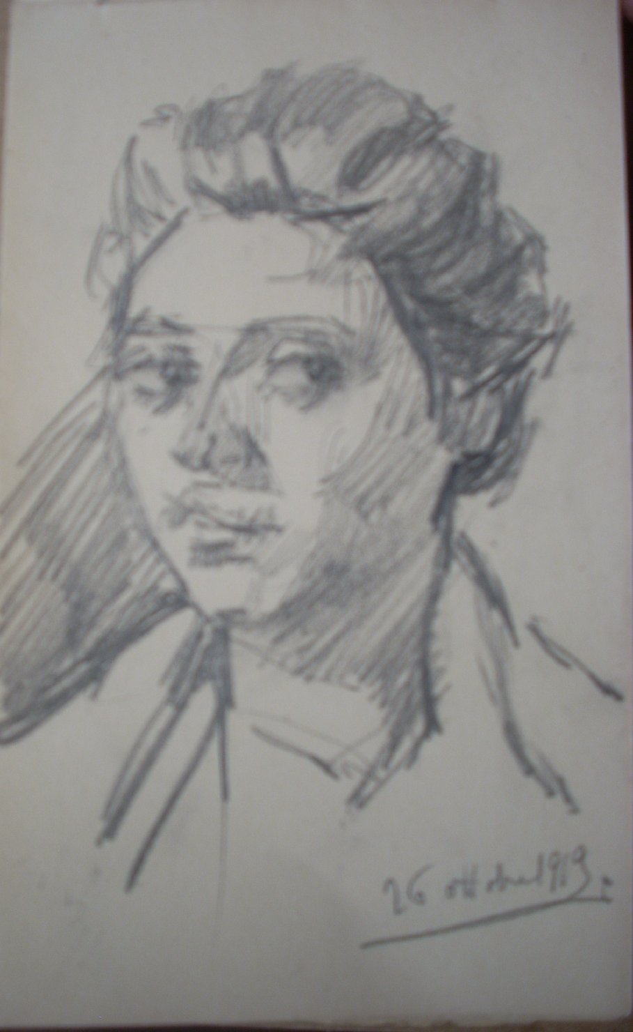 Una delle zie, ritratto di donna (disegno) di Ciamarra Elena (sec. XX)
