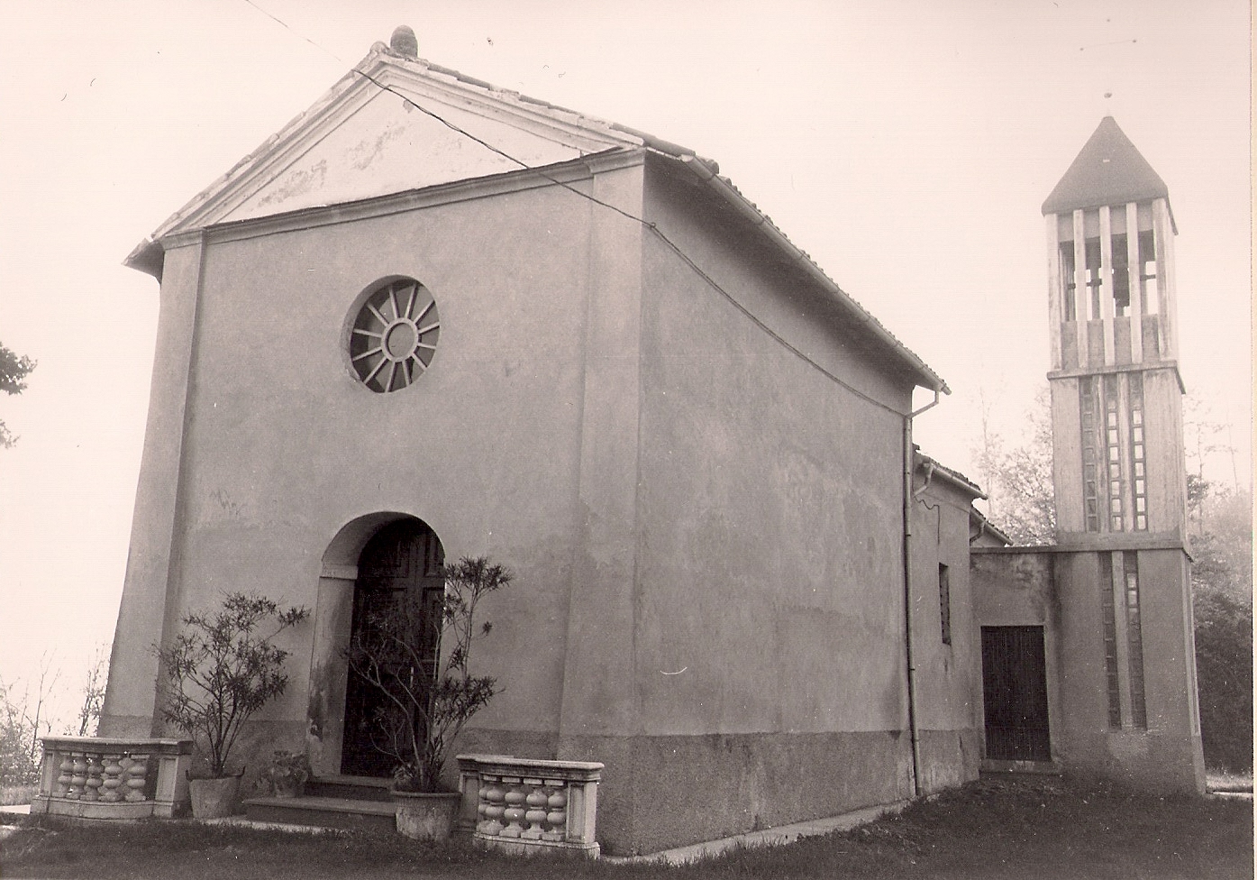 Chiesa di S. Maria e S. Giacomo (chiesa) - Felino (PR)  (sec. XX)