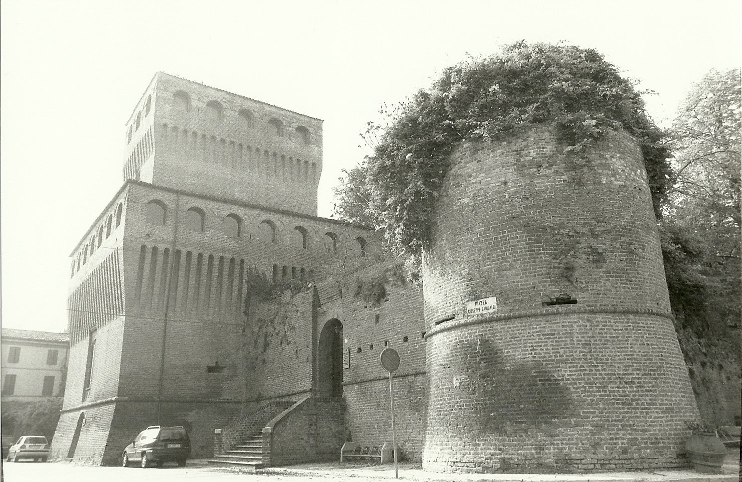Castello di Noceto (castello) - Noceto (PR)  (sec. XIV; sec. XV)