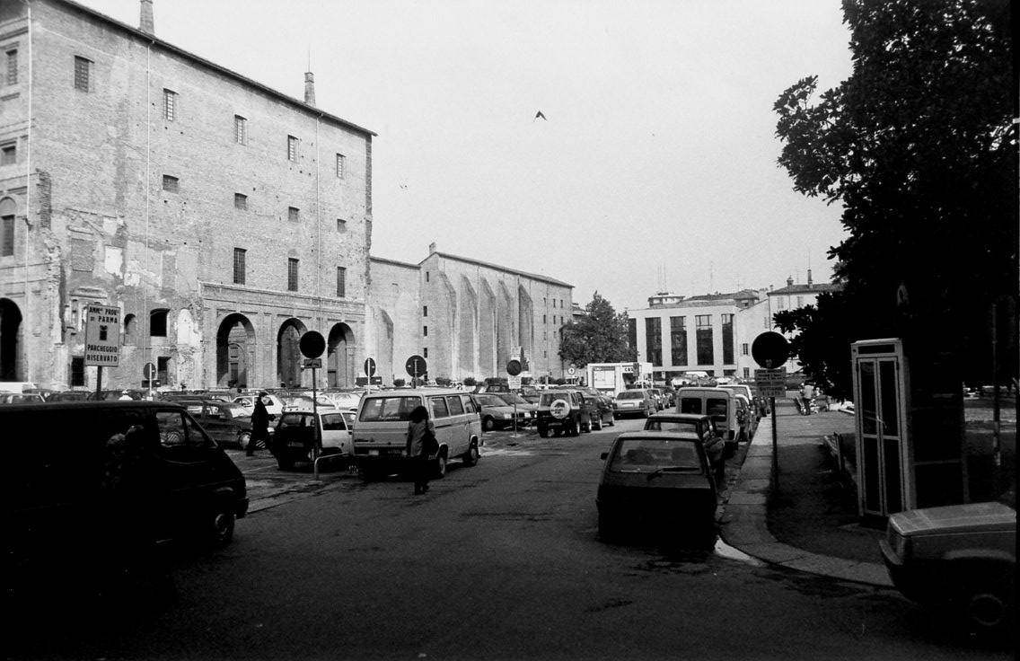 Piazzale della Pace (piazza) - Parma (PR)  (sec. XX)