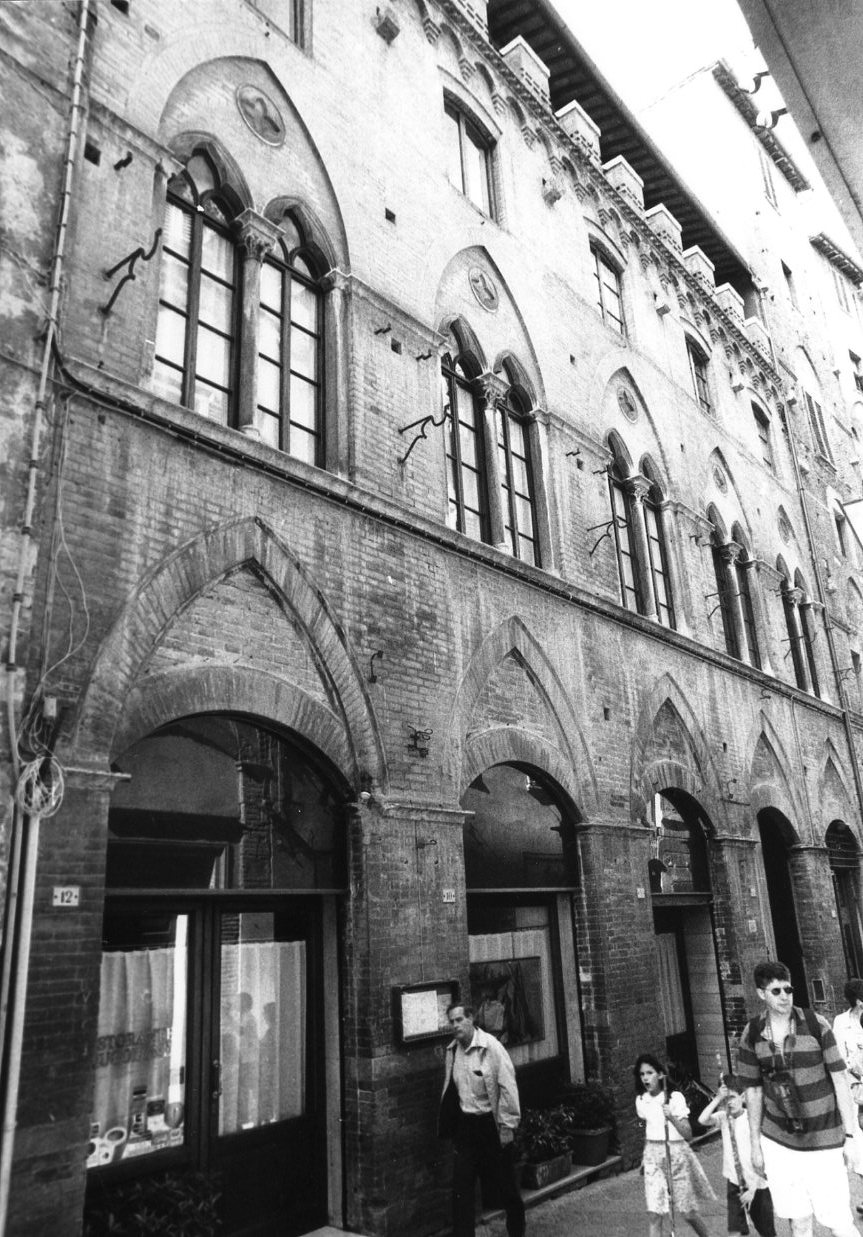 Palazzo neogotico (palazzo) - Siena (SI) 