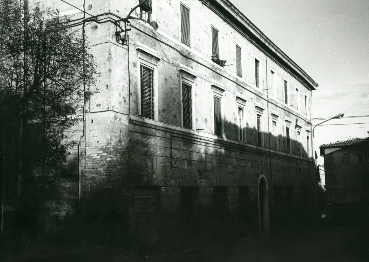 PALAZZO IN STRADA STATALE n°73, 124 (palazzo, signorile) - Siena (SI) 