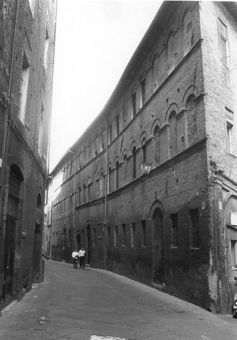 Palazzo già Case Pianigiani e Filippi (palazzo) - Siena (SI) 