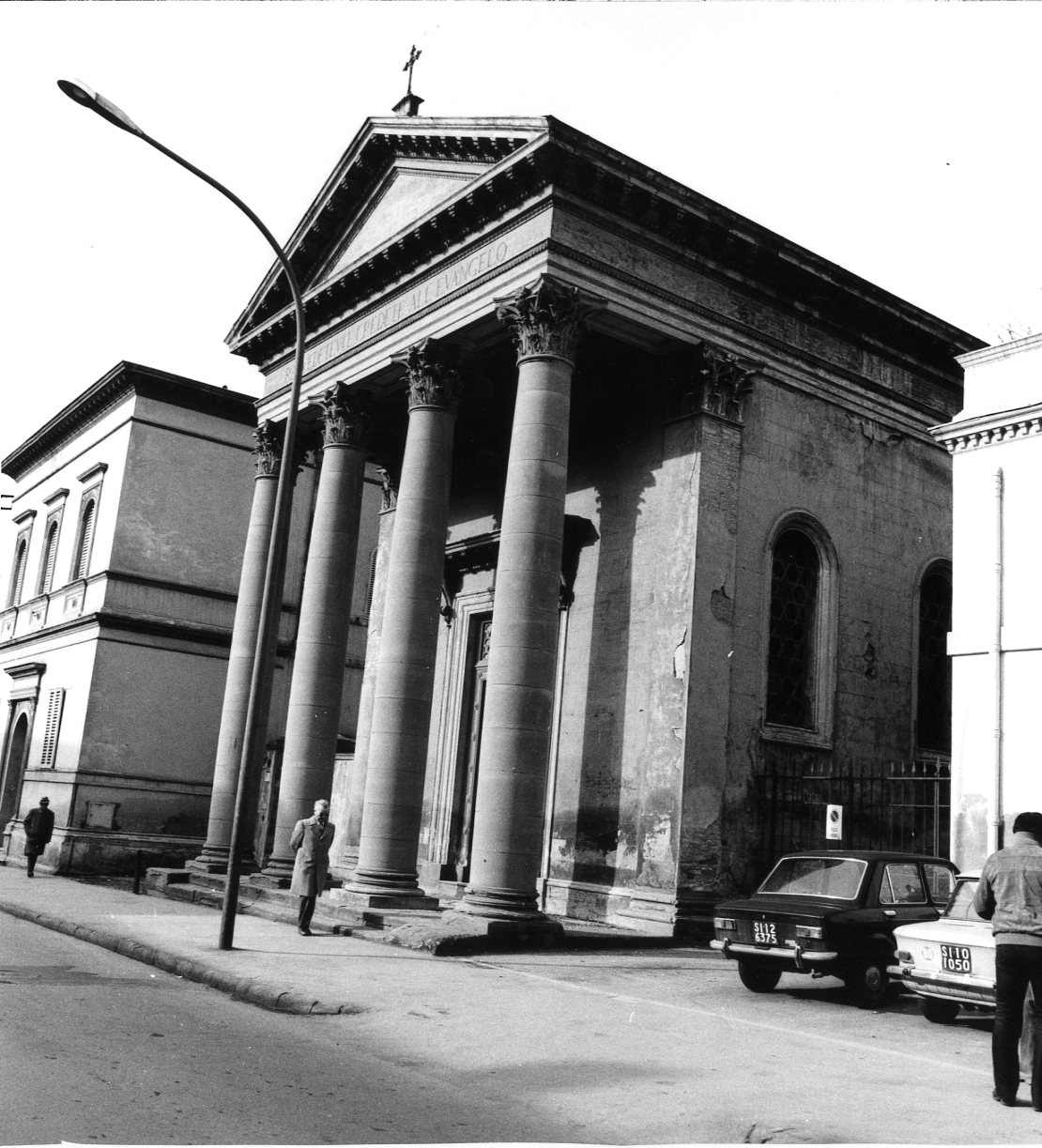 Valdese (chiesa e villino annesso) - Siena (SI) 