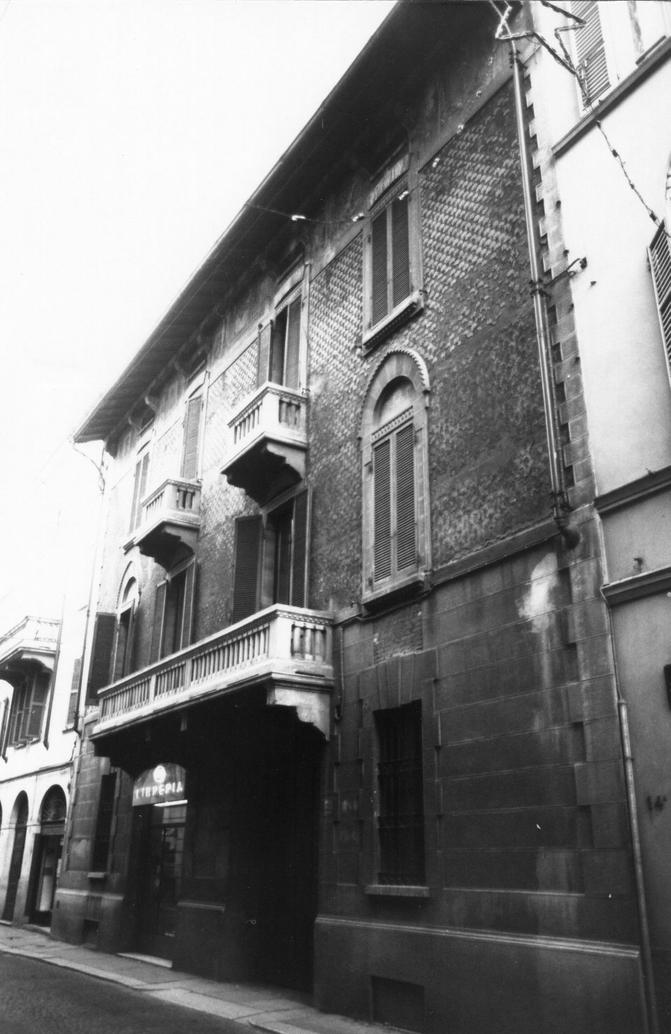Palazzo Paltrinieri detto delle Navi (palazzo) - Parma (PR) 