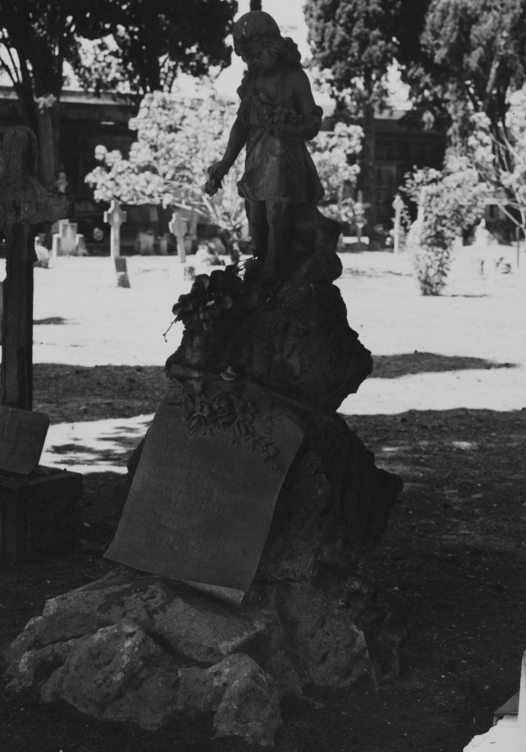 Monumento funebre