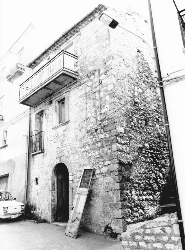 casa, a blocco - Montefalcone nel Sannio (CB) 