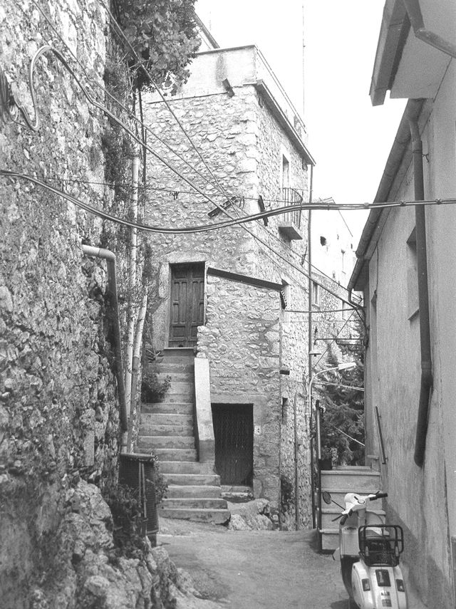 Casa Di Lauro-Venditti (casa, a blocco, plurifamiliare) - Sesto Campano (IS) 