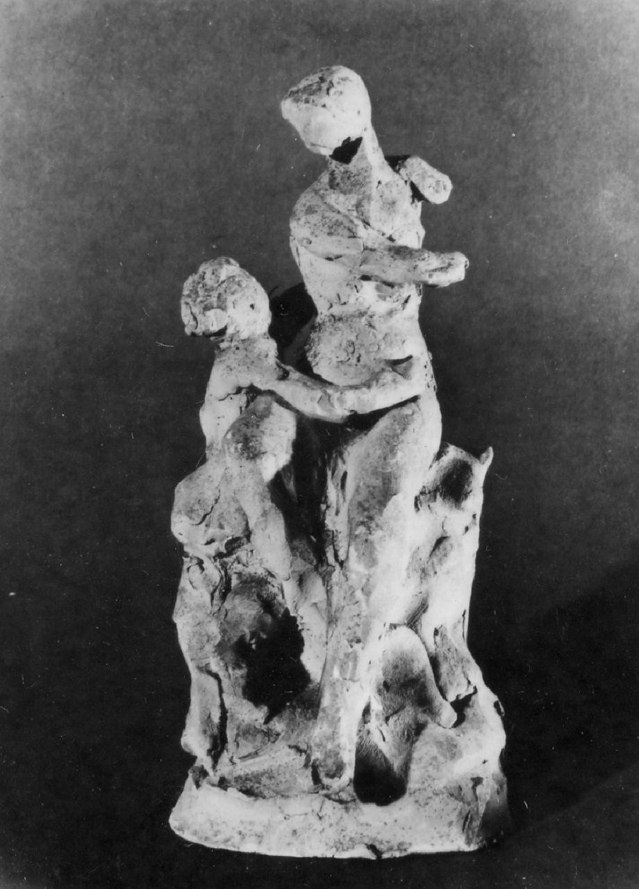 figura femminile seduta con putto (scultura) di Fedi Pio (sec. XIX)