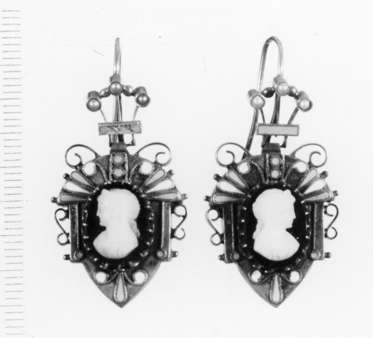 orecchino, coppia - manifattura italiana (sec. XIX)