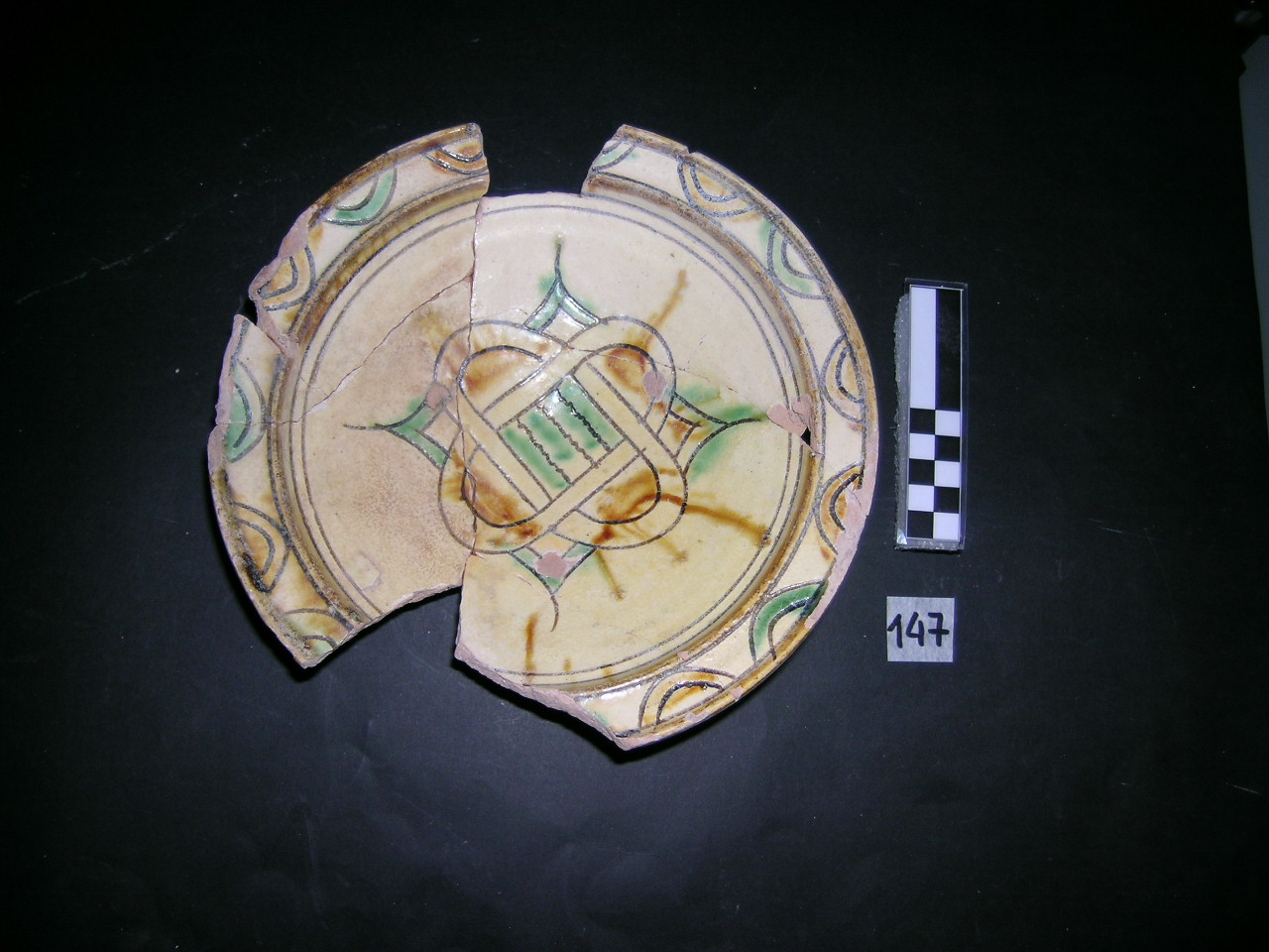 vaso - graffita arcaica ligure - produzione ligure (meta' sec. XIII)