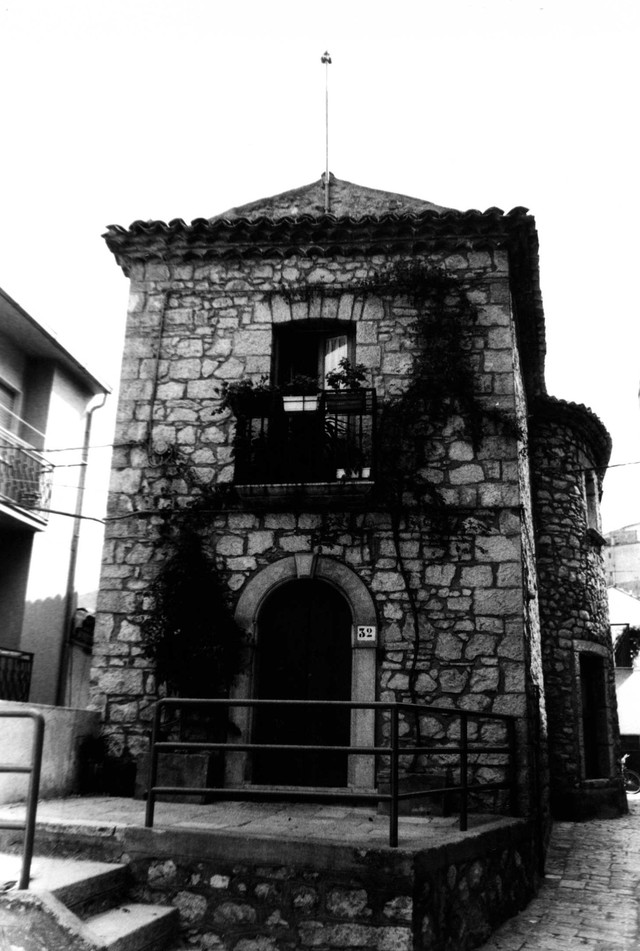casa, con torre - Roccavivara (CB) 