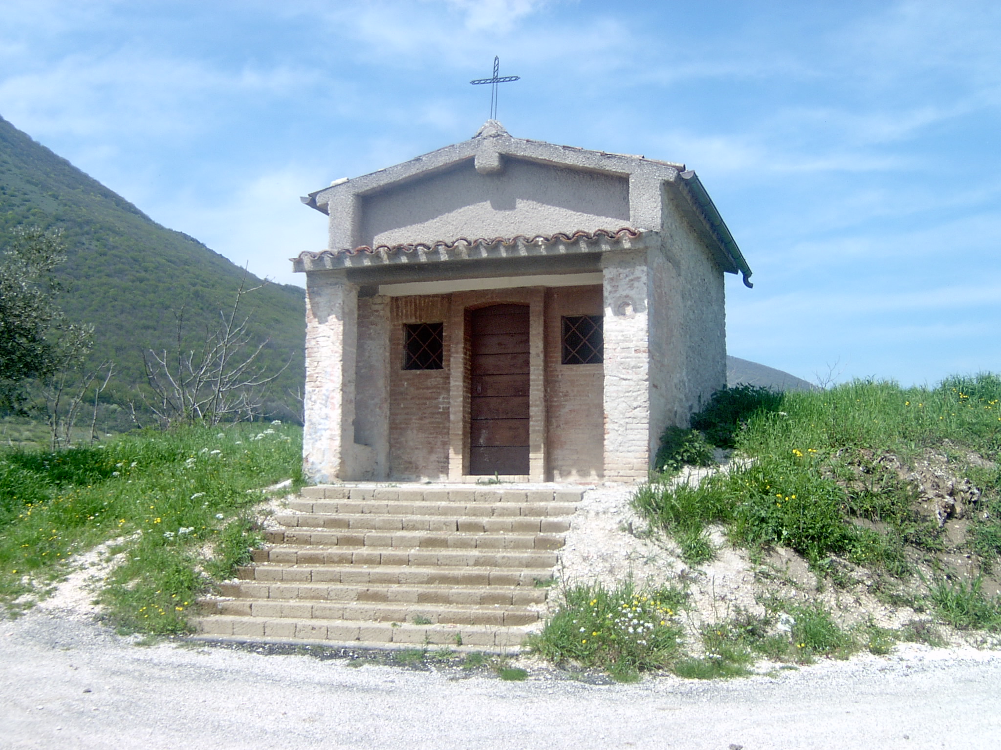 Chiesa di S. Giovanni (chiesa, privata) - Esanatoglia (MC) 