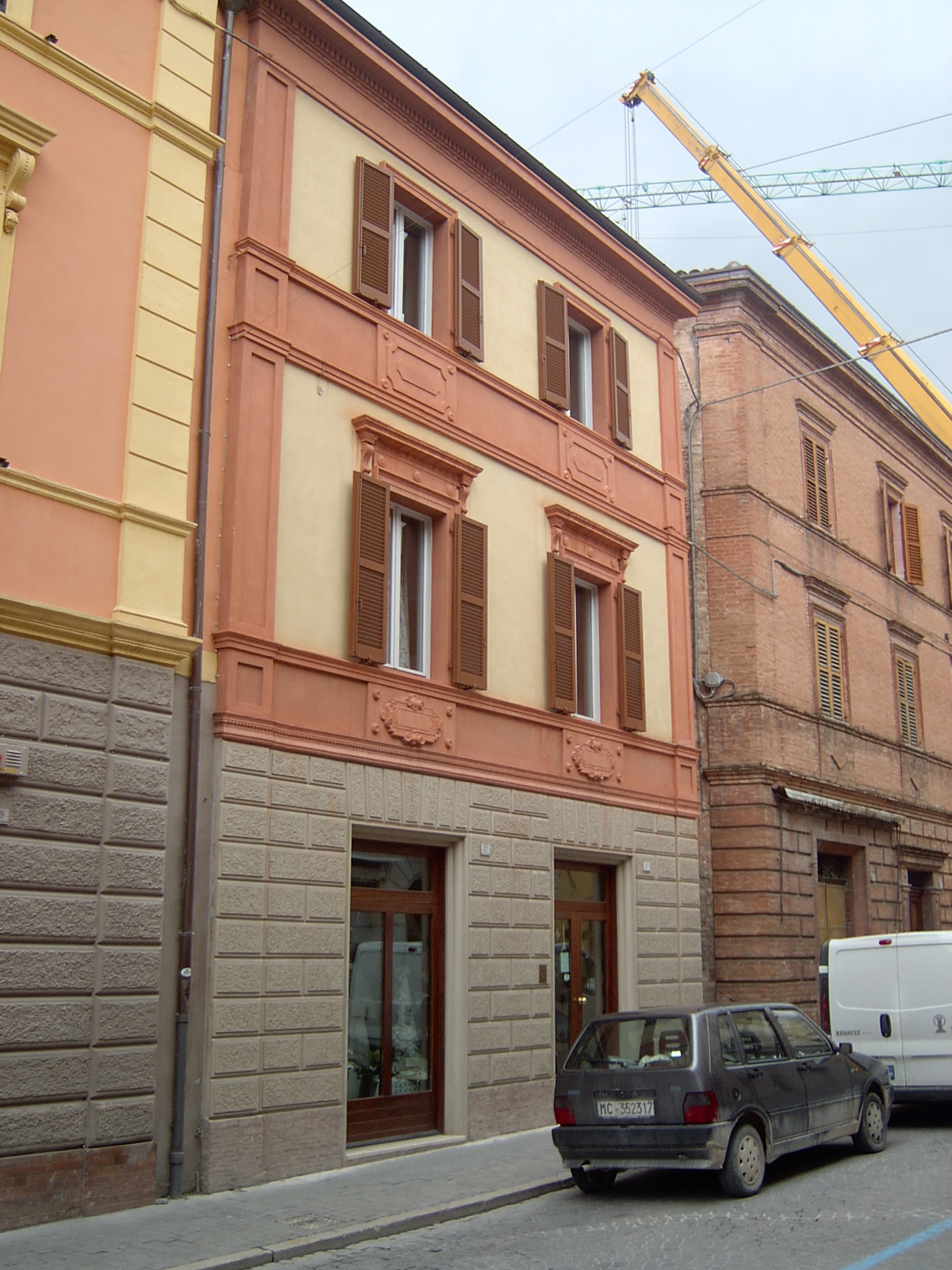 Palazzo di appartamenti (palazzo, di appartamenti) - Matelica (MC) 