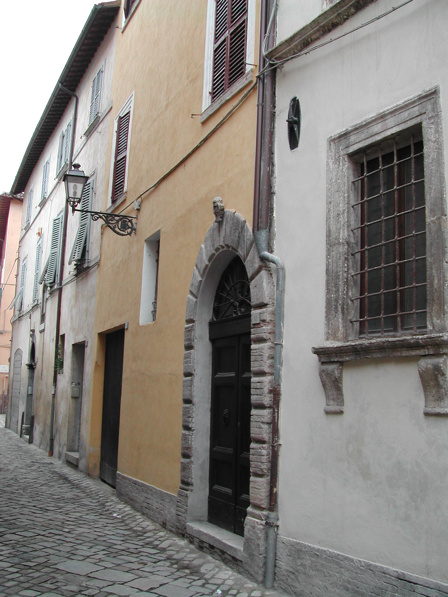 Palazzetto a schiera (palazzetto a schiera) - San Severino Marche (MC) 