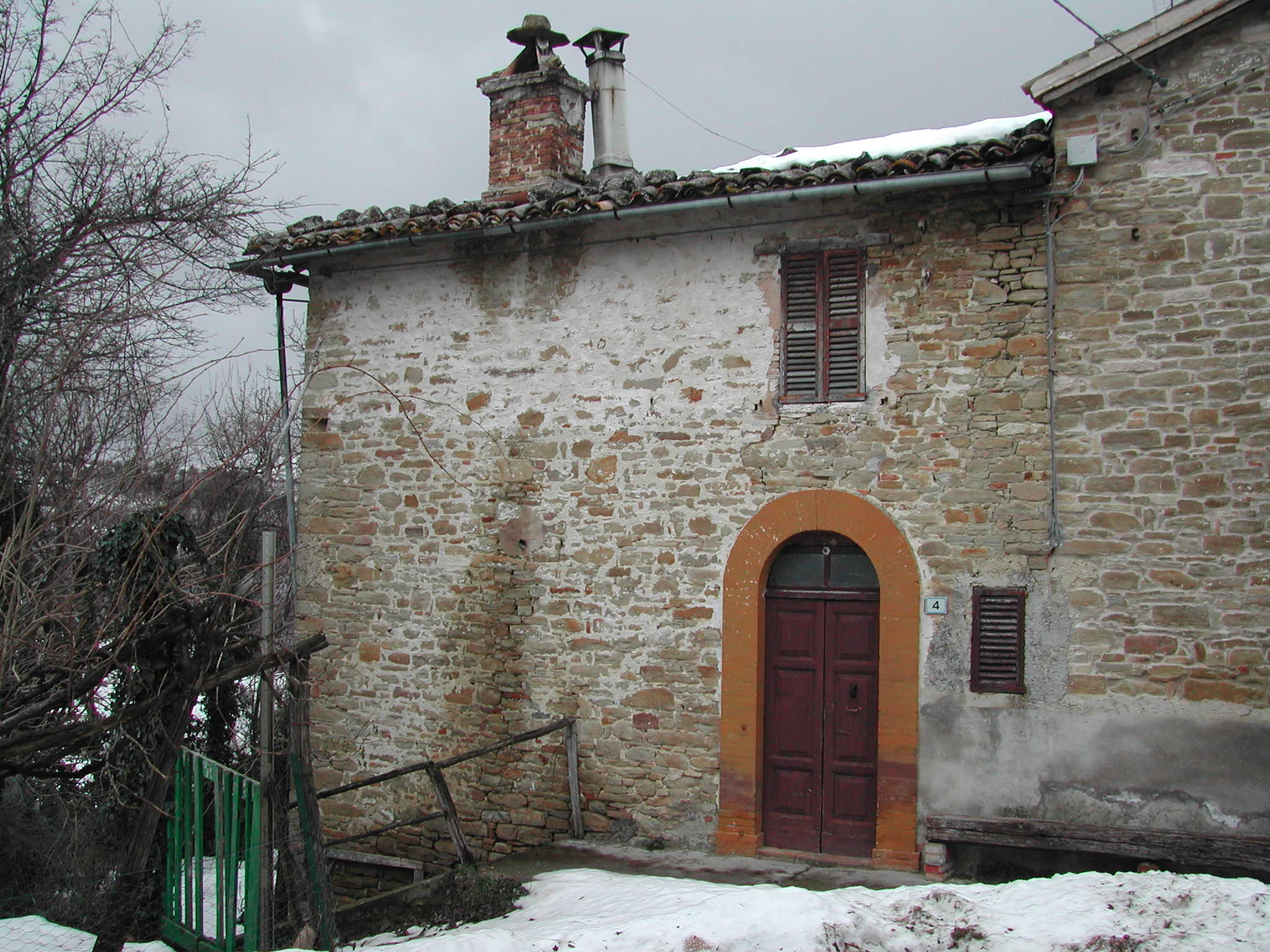 Casa canonica di S. Martino in Tedico (casa canonica) - Fiastra (MC) 