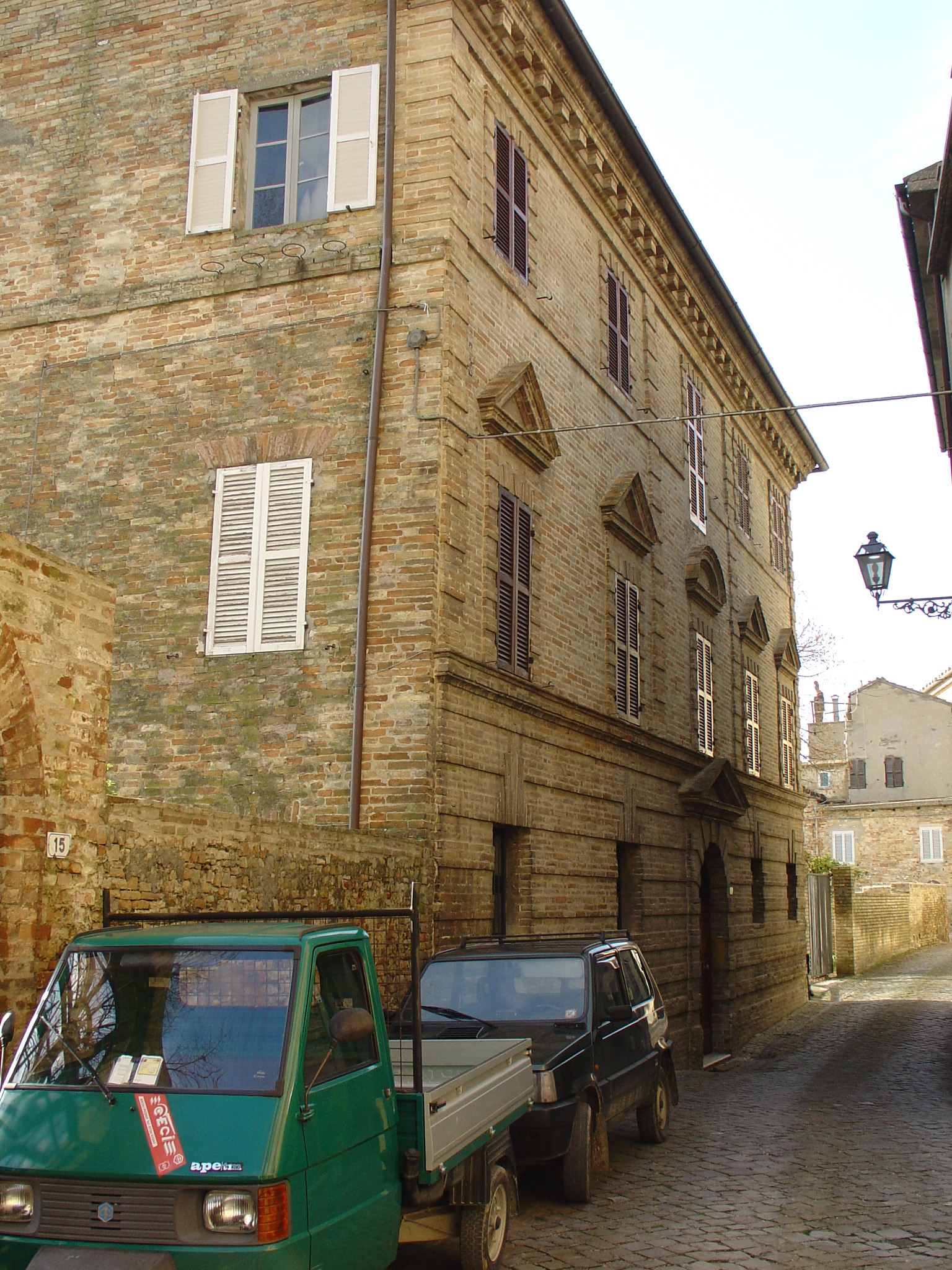 Palazzo Signorile (palazzo, signorile) - Montefiore dell'Aso (AP) 