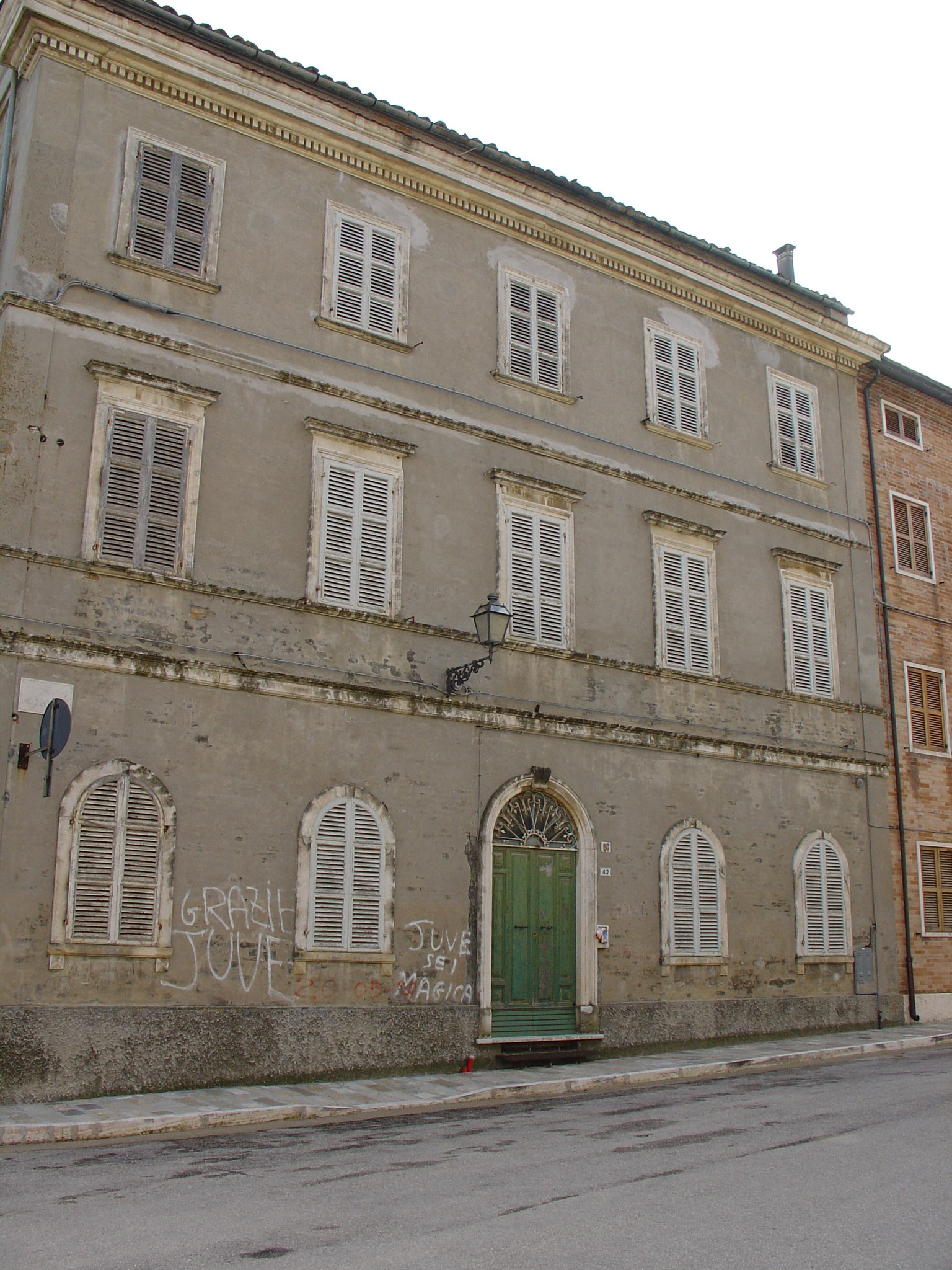 Palazzo Signorile (palazzo, signorile) - Montefiore dell'Aso (AP) 