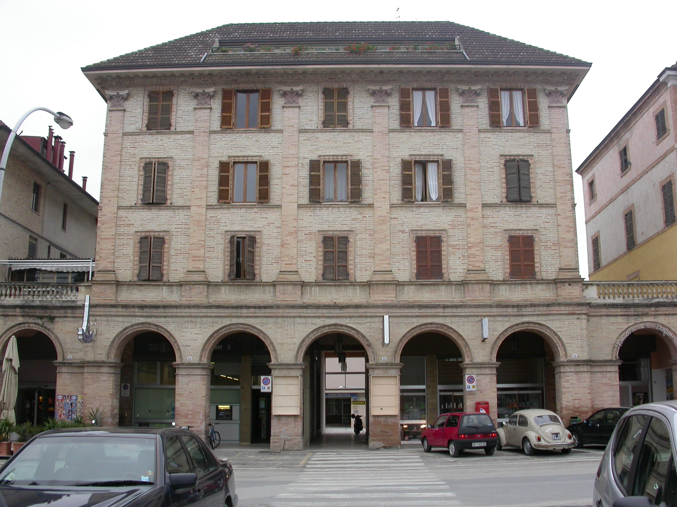 Palazzo in Borgo Leopardi (palazzo, di appartamenti) - Offida (AP) 
