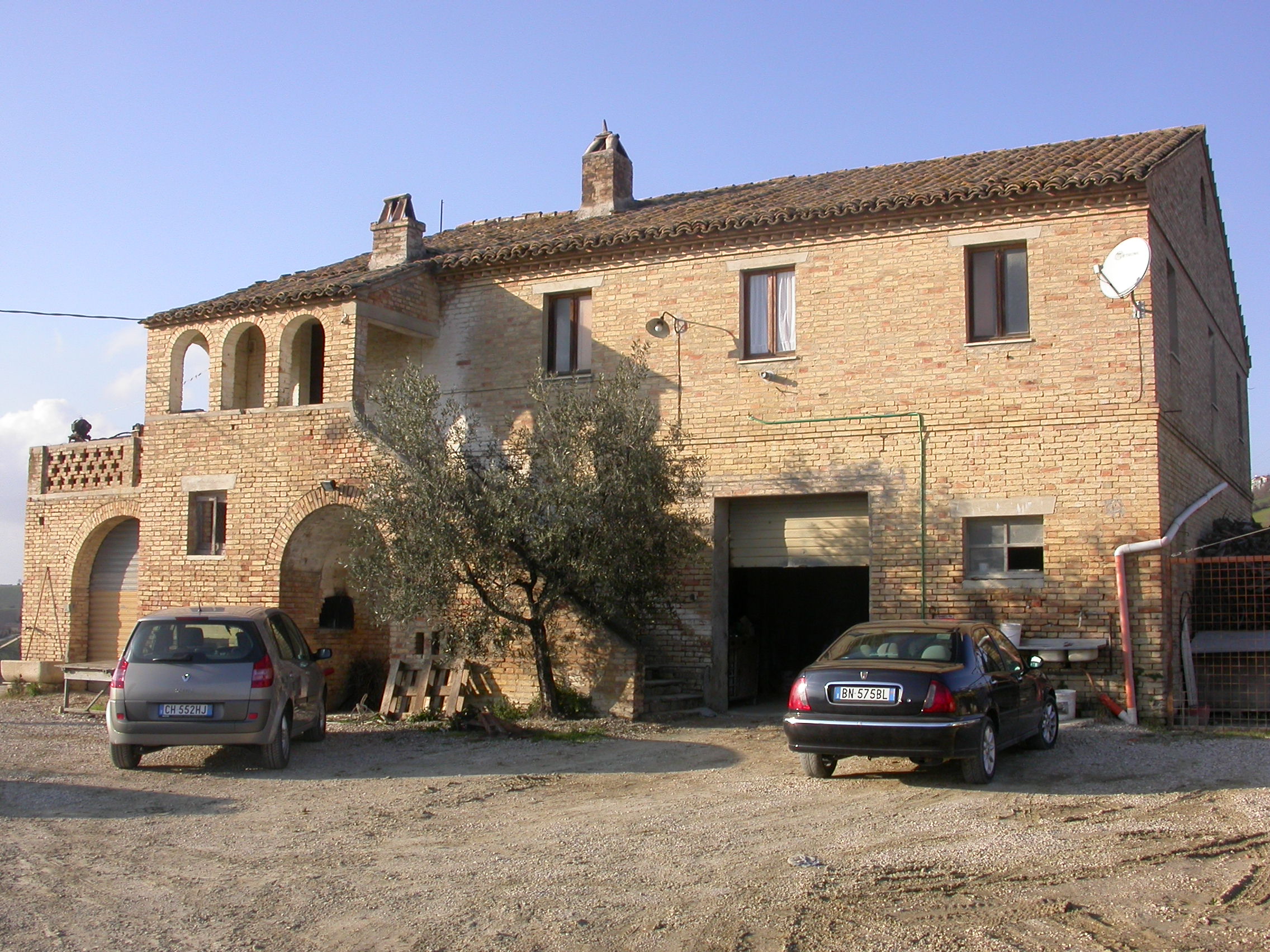 Casa colonica (casa colonica, marchigiana con scala esterna) - Acquaviva Picena (AP) 