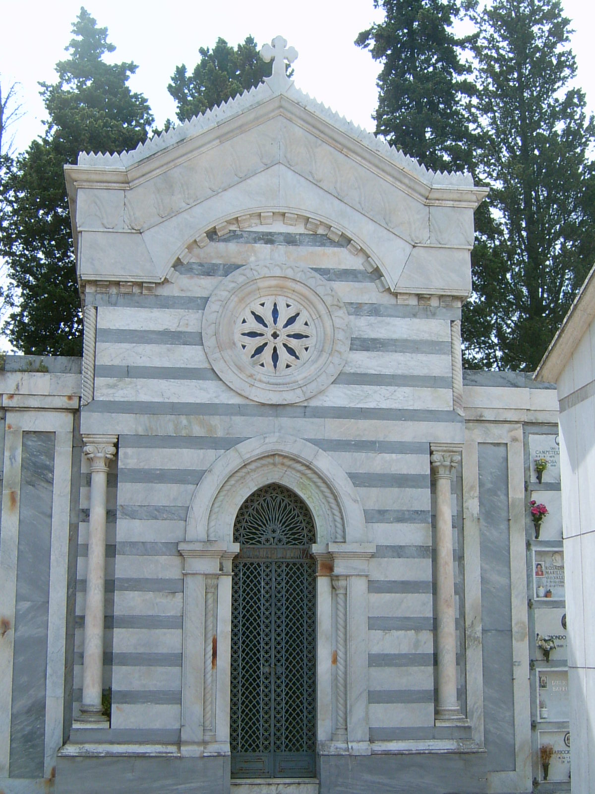 Cappella Lattanzi (cappella, funeraria) - Sant`Elpidio A Mare (AP) 