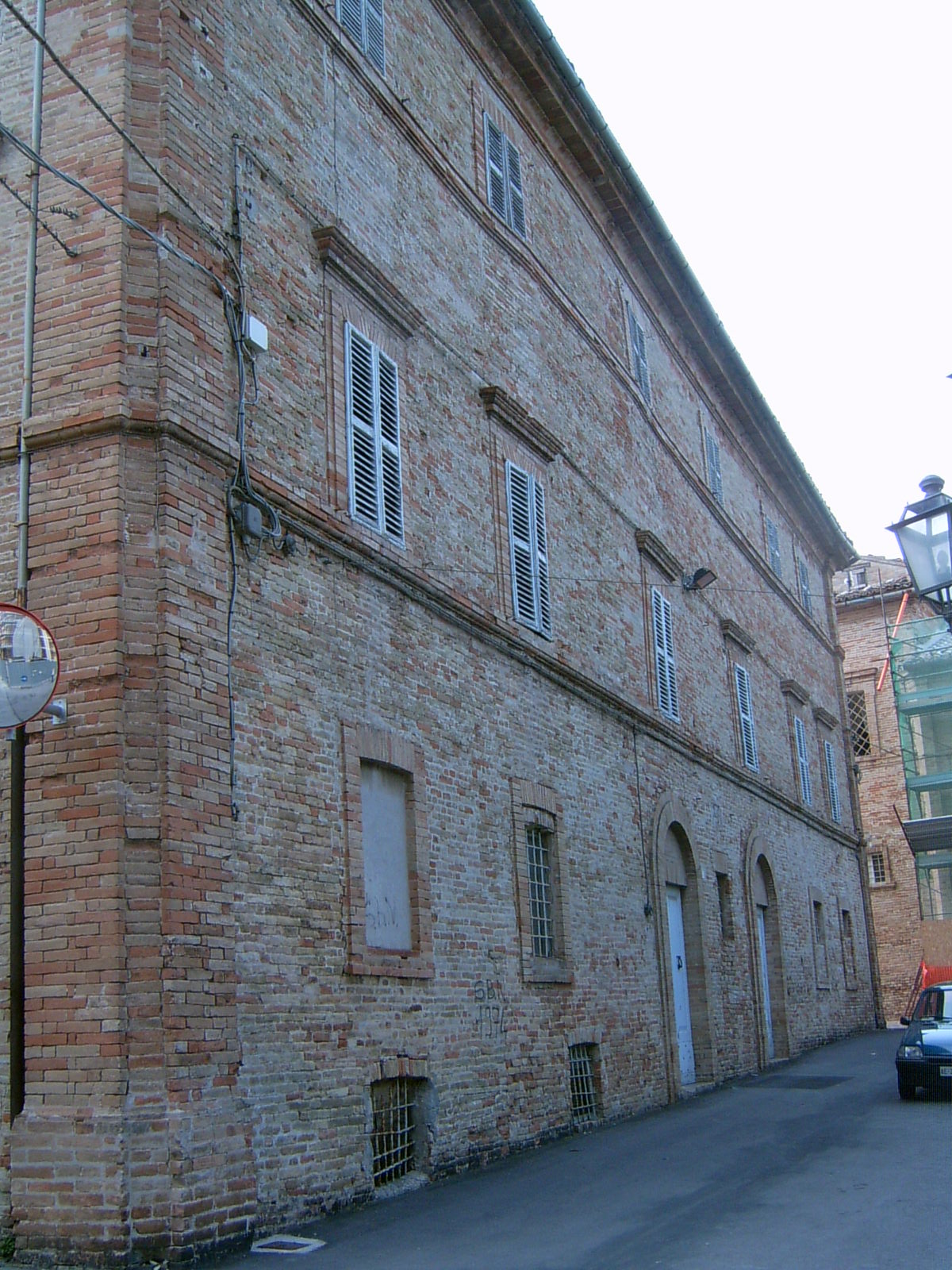 Palazzo Alaleona (palazzo, nobiliare) - Montegiorgio (AP) 