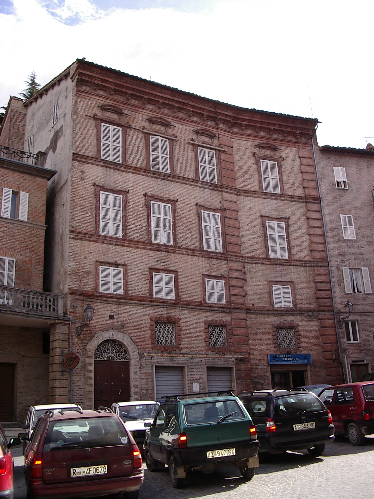 Palazzo nobiliare (palazzo, nobiliare) - Amandola (AP) 