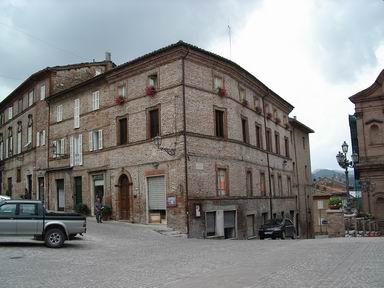 Palazzo nobiliare (palazzo, nobiliare) - Amandola (AP) 