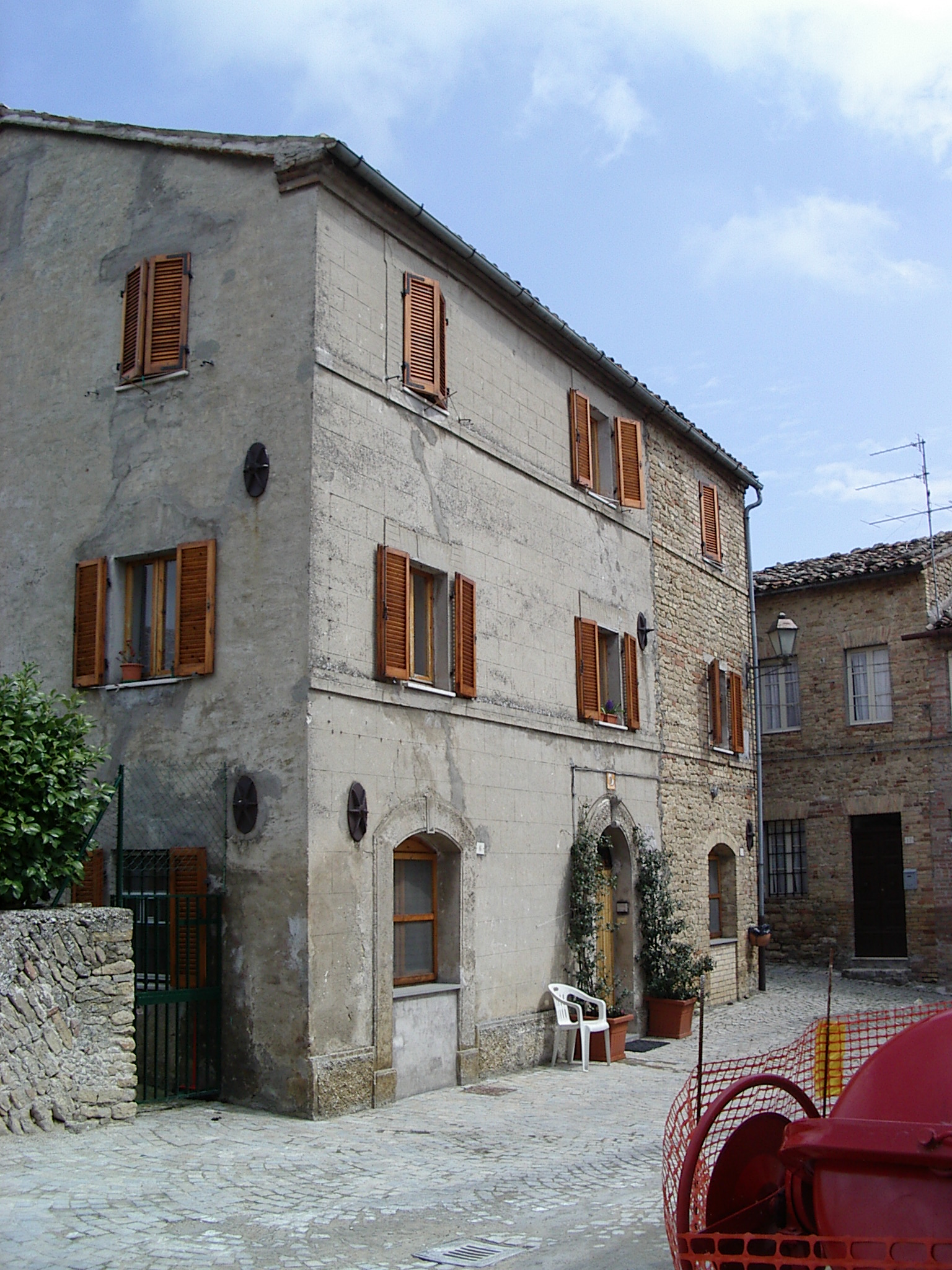 Casa padronale (casa padronale) - Smerillo (AP) 