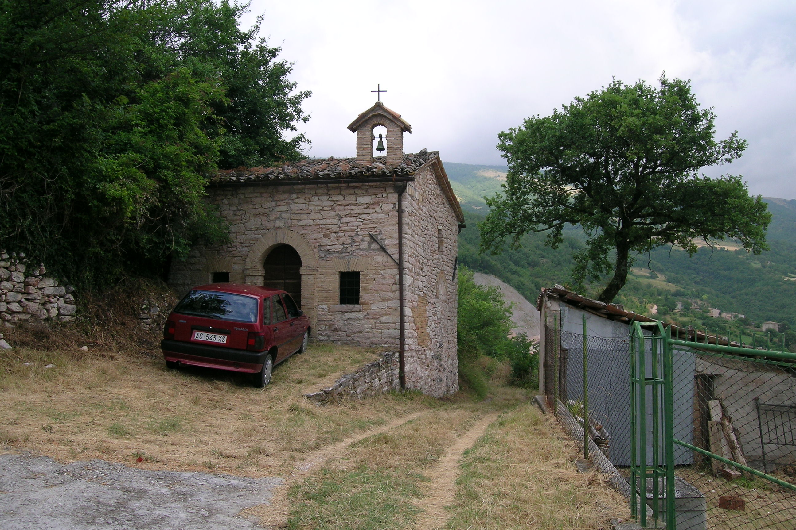 Chiesa di S. Michele Arcangelo (chiesa, parrocchiale) - Pievebovigliana (MC) 