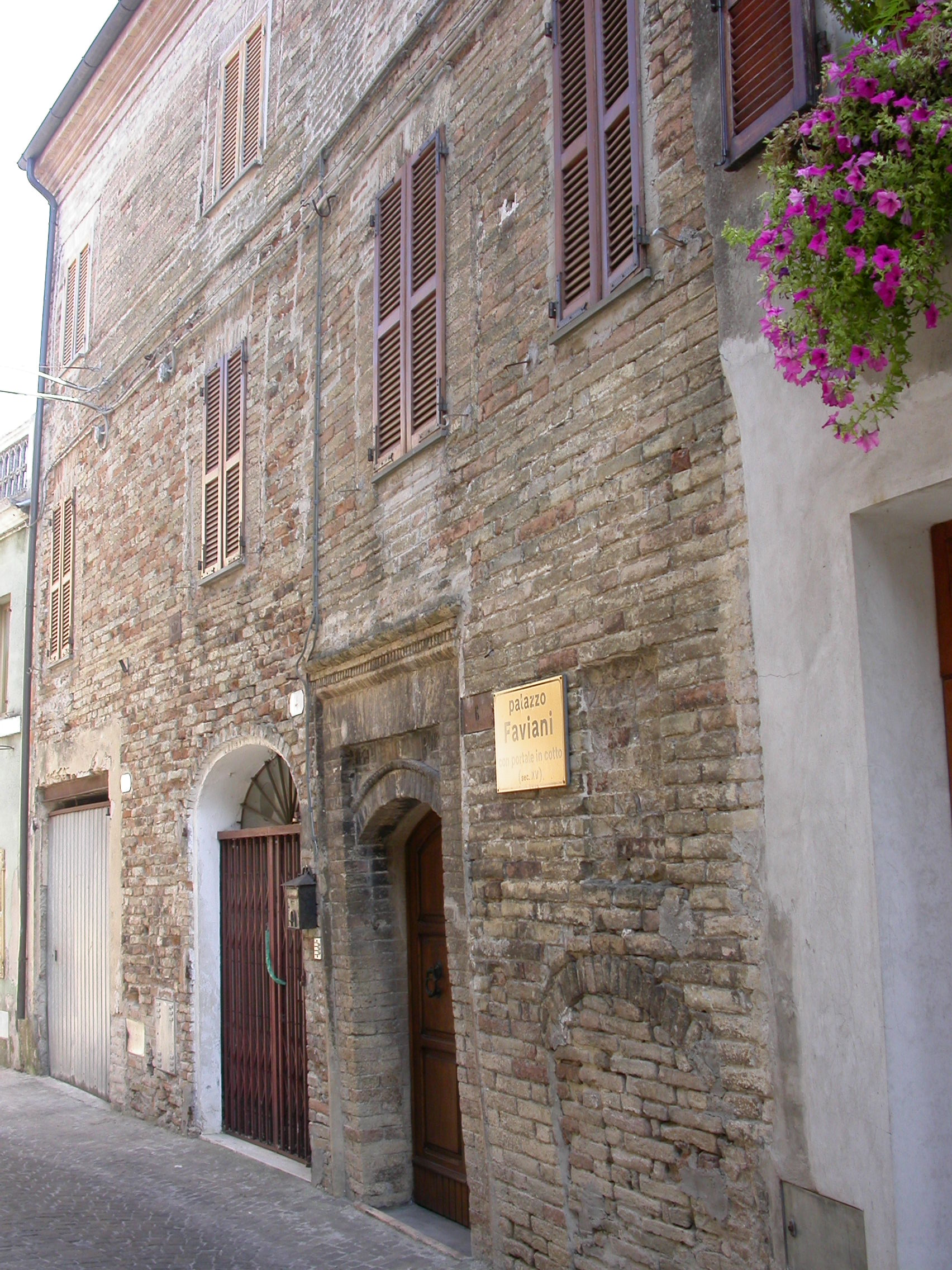 Palazzo Faviani (palazzo, nobiliare) - Massignano (AP) 