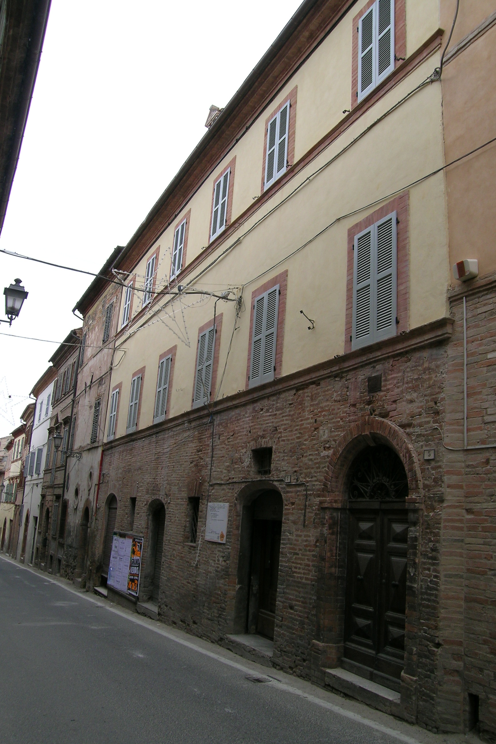 Palazzo nobiliare (palazzo, nobiliare) - Caldarola (MC) 